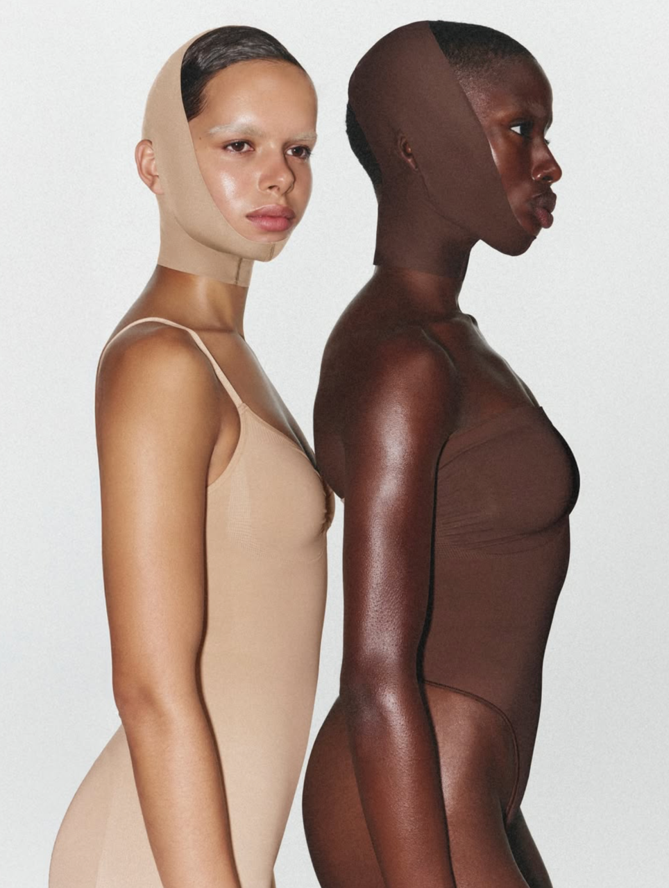 SKIMS全新推出「臉部塑形面罩」 成為面部的塑身衣？